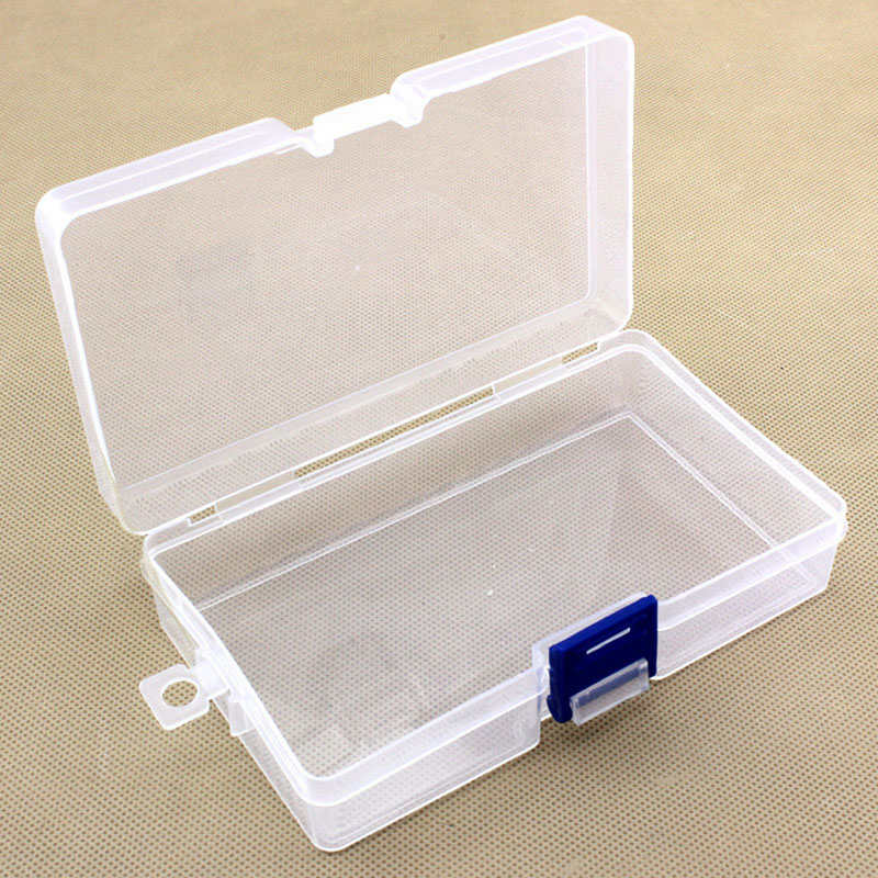 Discussione sulle materie prime plastiche trasparenti