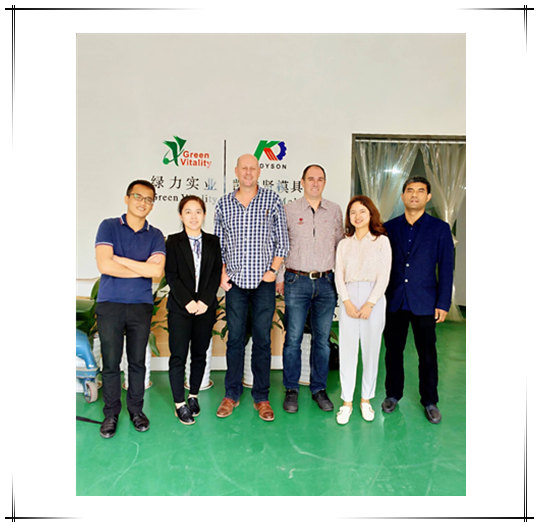 Benvenuti clienti neozelandesi in visita a GV Mold
